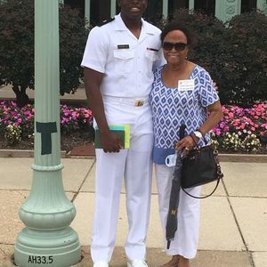 Meet your Posher, Quinton